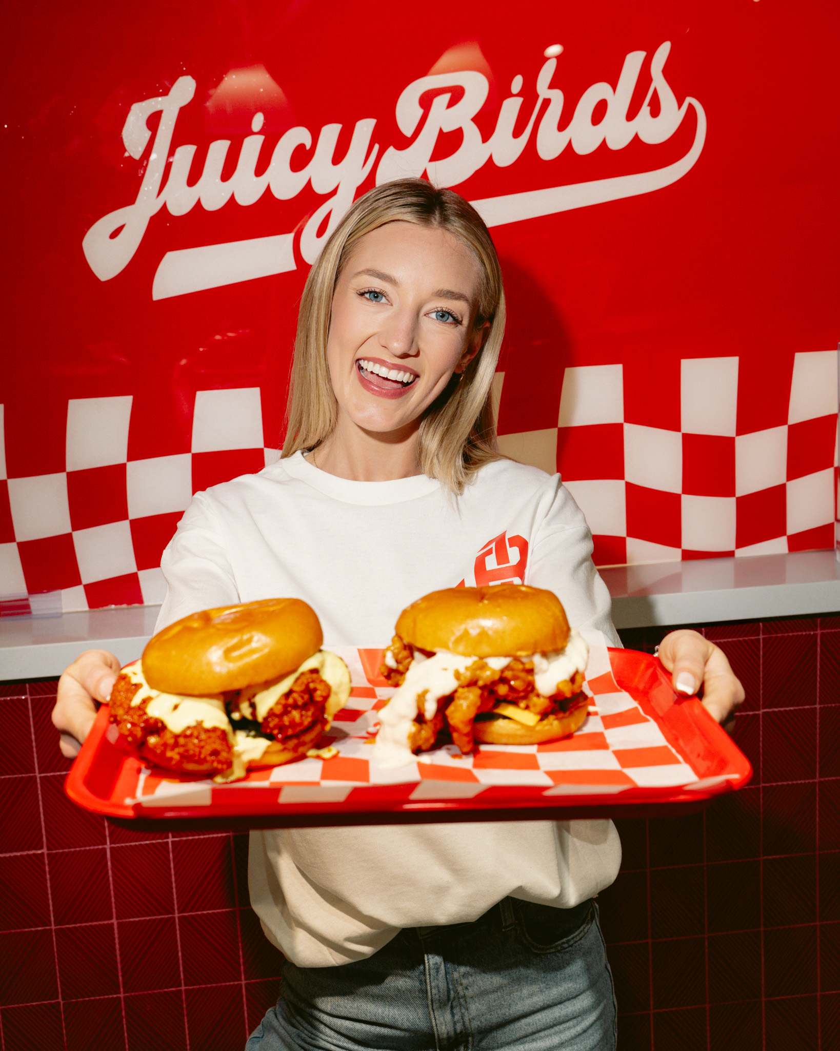Juicy Birds storefront